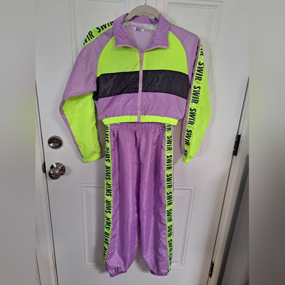 Lolanta Girls Dance Clothing set size unknown may be 7 or 8.